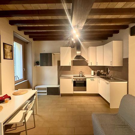 Niki O. Apartments Parma Exteriér fotografie