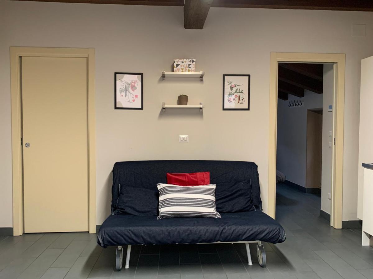 Niki O. Apartments Parma Exteriér fotografie