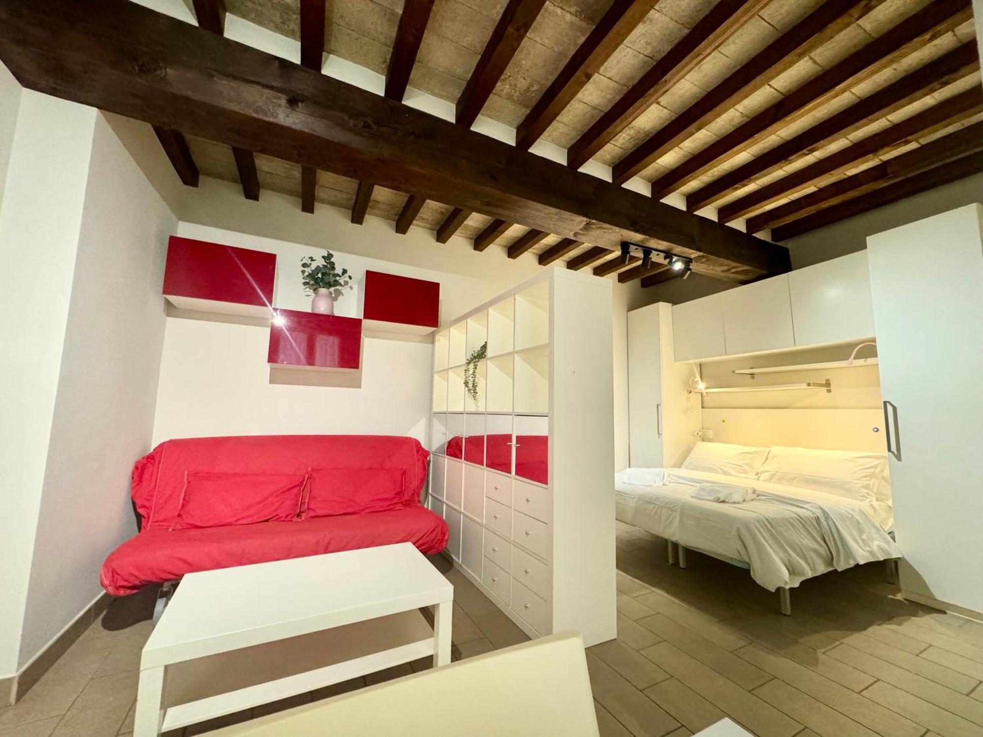 Niki O. Apartments Parma Exteriér fotografie