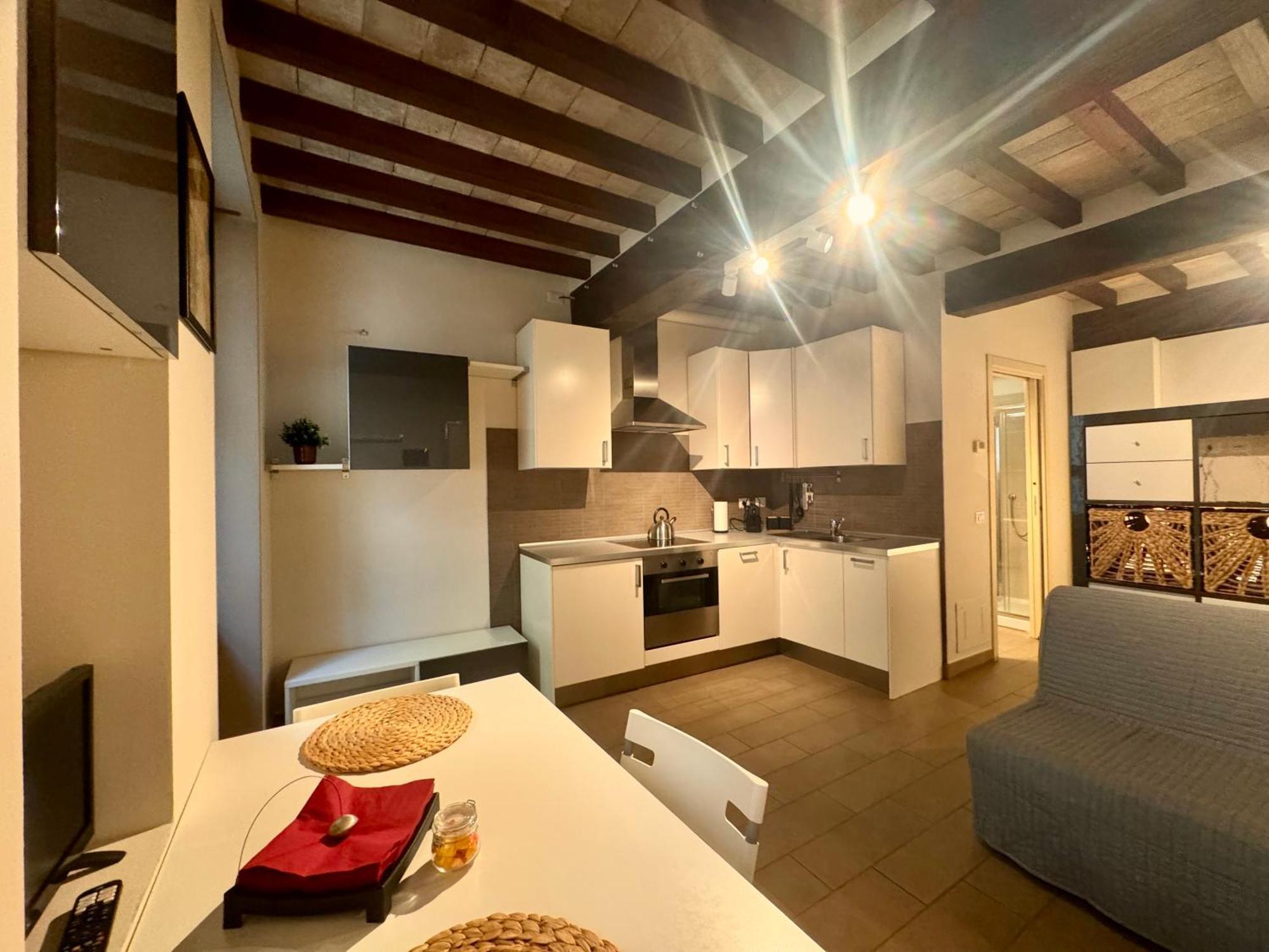 Niki O. Apartments Parma Pokoj fotografie