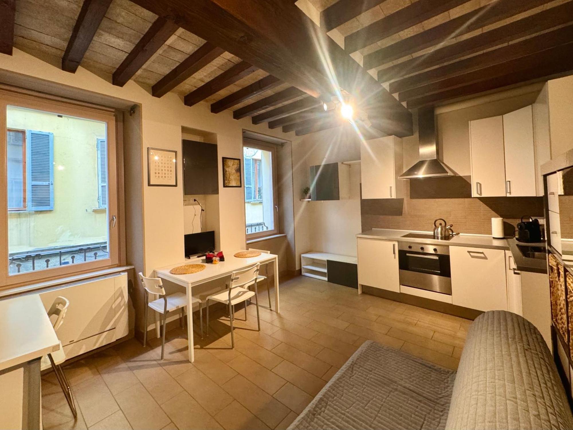 Niki O. Apartments Parma Exteriér fotografie