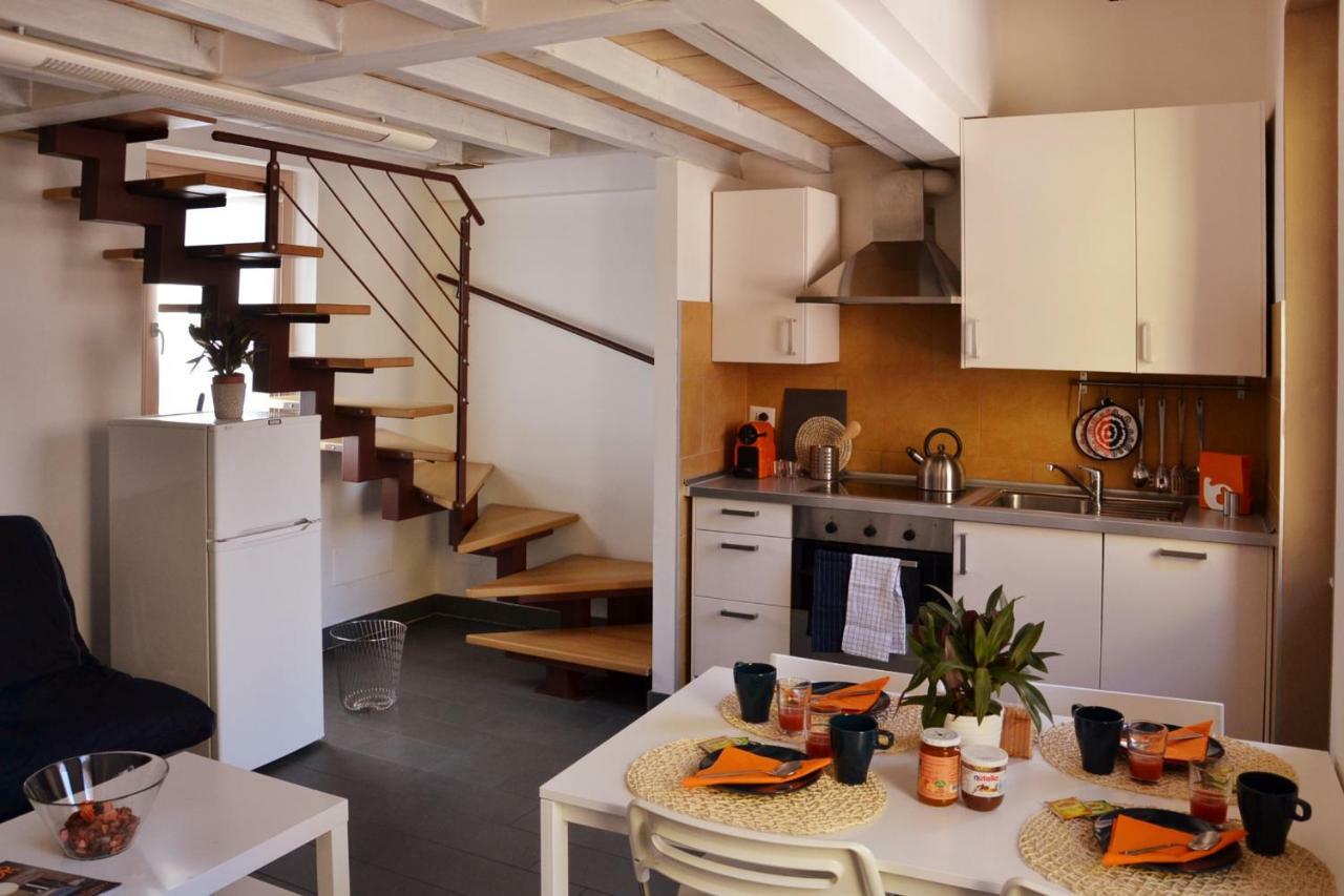 Niki O. Apartments Parma Exteriér fotografie