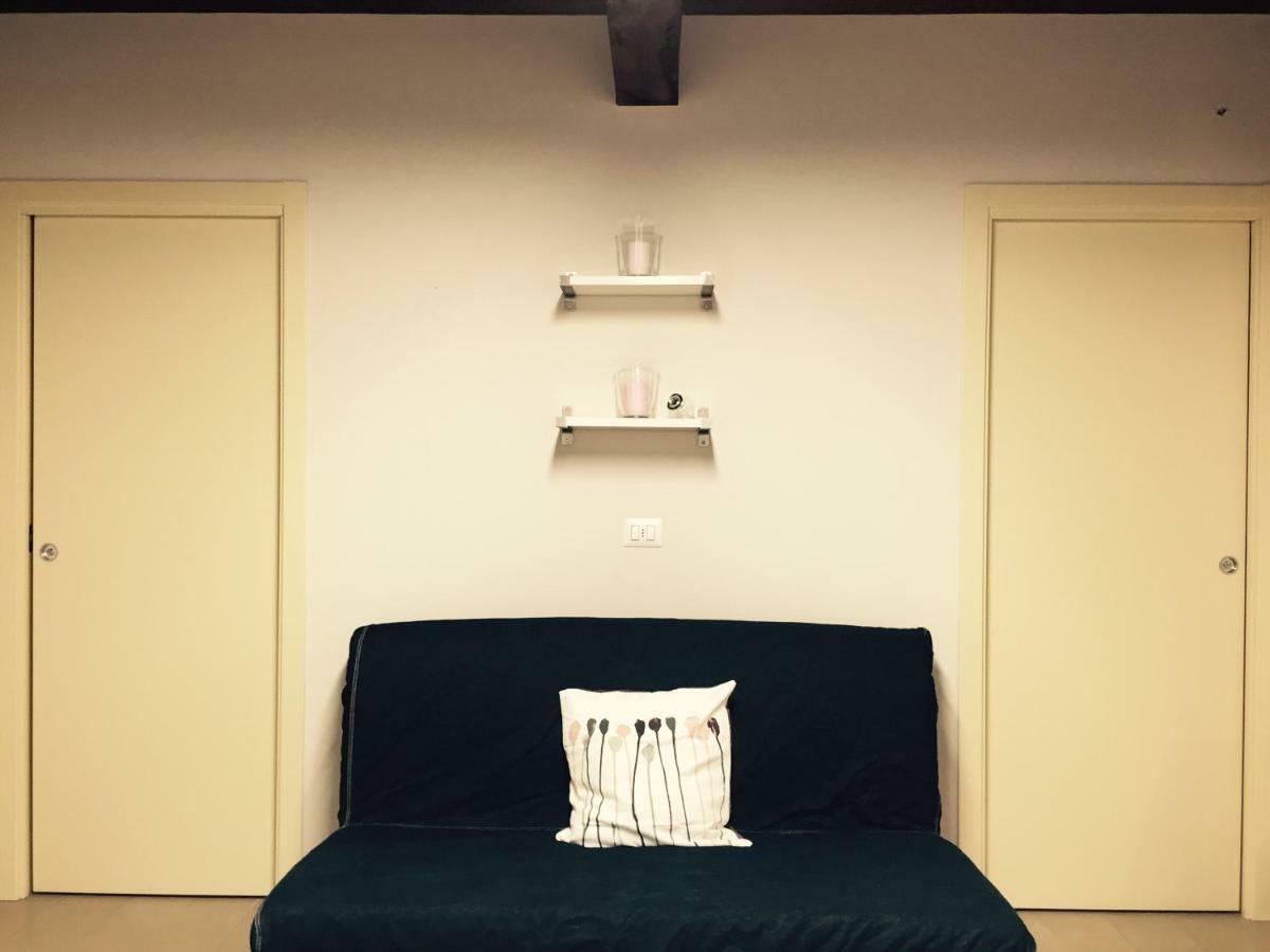 Niki O. Apartments Parma Exteriér fotografie