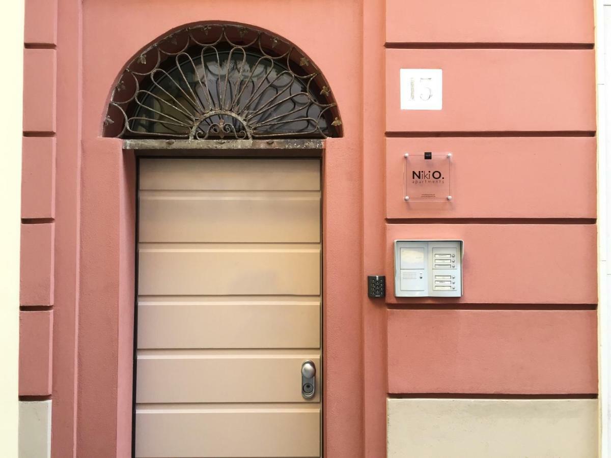 Niki O. Apartments Parma Exteriér fotografie
