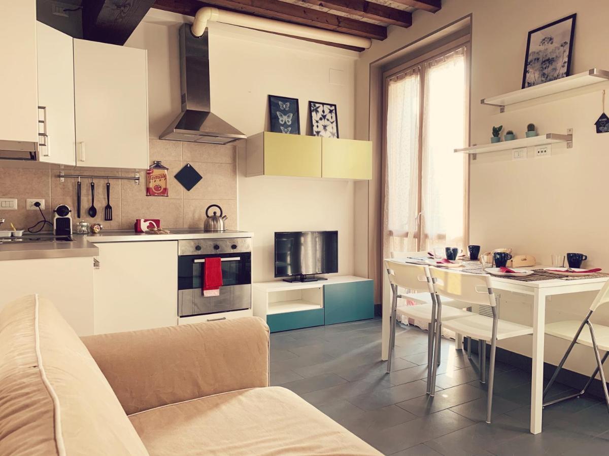 Niki O. Apartments Parma Exteriér fotografie